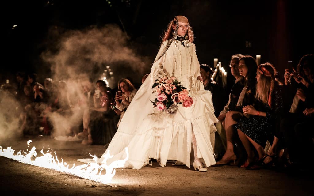 Gucci enflamme Arles et les Alyscamps
