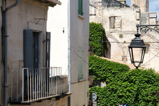 Maison avec atelier et garage Arles