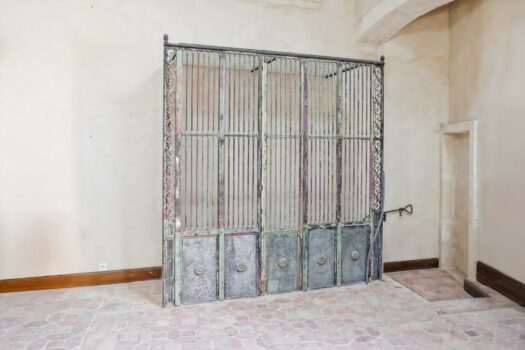 Maison avec atelier et garage Arles