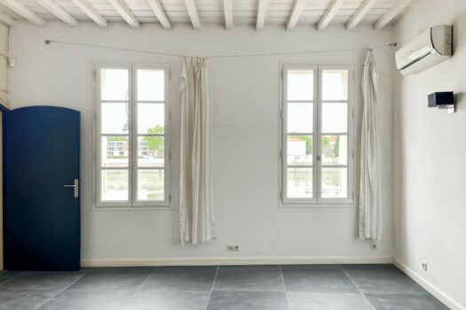 Maison vue sur le Rhône Arles