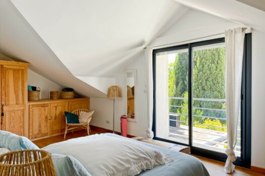 Maison avec bassin chauffé Arles