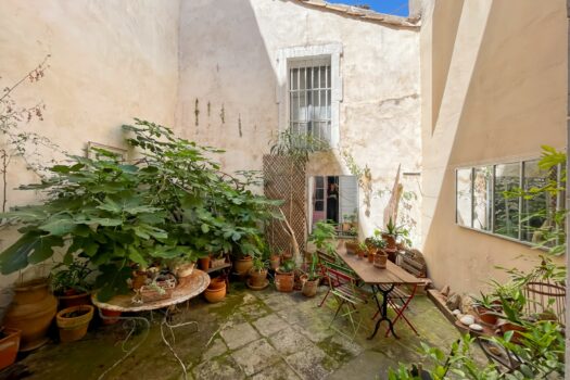 Maison avec patio Arles