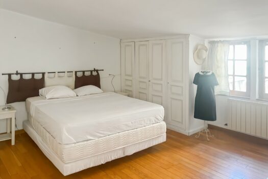 Duplex  avec terrasse Arles