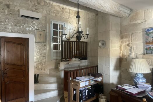 Maison de ville avec terrasse Arles