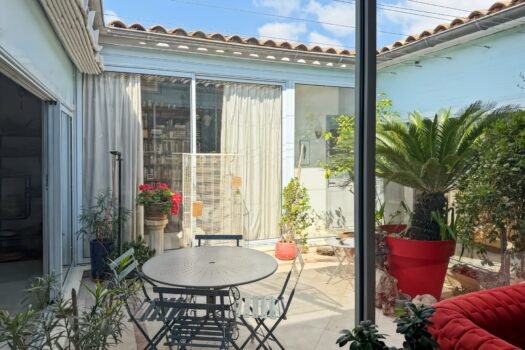 Maison avec patio Arles