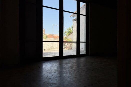 Maison place Wilson Arles